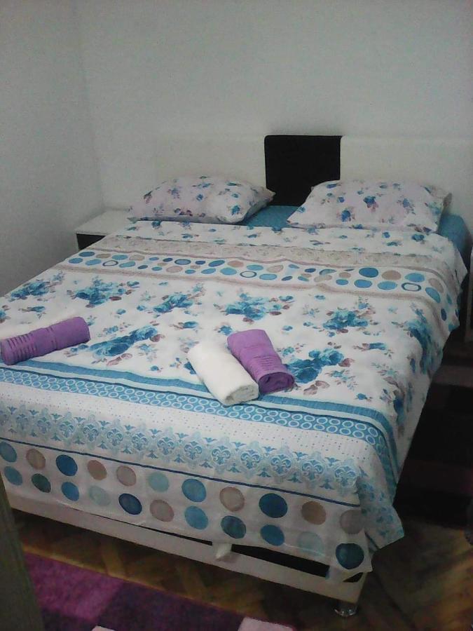 Apartmani Pavkovic Stari Mikanovci Ngoại thất bức ảnh